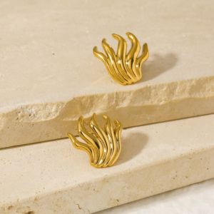 2025 nuovo oro 18K Pvd placcato ipoallergenico in acciaio inox moda viticcio fiamme impermeabile orecchini gioielli - Product Image 3