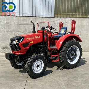 Tracteur agricole avec pare-soleil optionnel, chauffage, climatisation, cabine, pompe à air de ballast avant et arrière pour opérations agricoles toutes saisons - Product Image 3