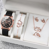 Ensemble de montres à quartz de luxe pour femmes, boîtier en alliage, cadran en verre, affichage par aiguille, design simple, trois couleurs disponibles, cadeau de couple