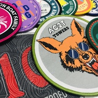 Écusson Tissé Thermocollant Personnalisé, Badge d'Applique avec Logo de Marque pour Vêtements