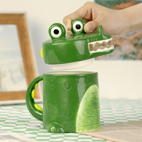 Tasse Crocodile de haute valeur avec jolie fille dessin animé grande capacité tasse à boire en céramique drôle fête avec couvercle