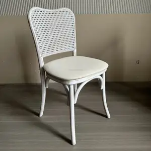 艾玛木制餐椅现代藤制餐椅北欧实木餐椅