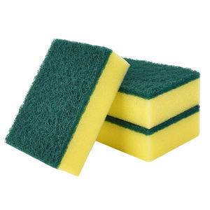 ฟองน้ำทำความสะอาดอามิโก้ แพ็ค 3 ชิ้น สีเขียว รูปทรงสี่เหลี่ยมผืนผ้า สำหรับล้างจาน หม้อ และกระทะ - Product Image 5