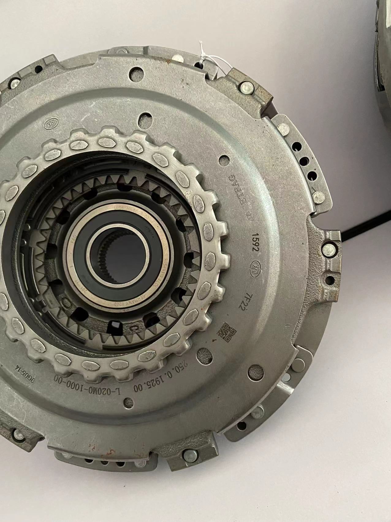 Renault Clutch Kit - Original Remanufactured DC4 for Auto