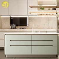 Maßgefertigte Einfache Möbeldesigns Holz-Küchenschränke Moderne Komplette Sets Weiße Massivholz-Modulschränke mit Spüle für Innenräume