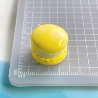 Vente en Gros Stéréo Macaron Burger DIY Porte-clés Résine Accessoires Kawaii Charmes Résine Artisanat pour la Décoration
