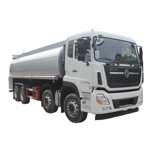 Camion-citerne Dongfeng 8x4 30000L pour le transport de carburant inflammable et le ravitaillement mobile - Product Image 1