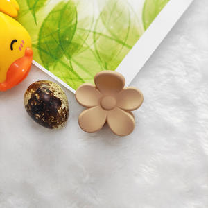 Pinza para el pelo de Año Nuevo de moda, tipo horquilla, para la parte posterior de la cabeza, tipo pinza de tiburón, de fábrica - Product Image 2