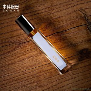 ขวดน้ำหอมแก้วใสทรงสี่เหลี่ยม ขนาด 10 มล. 15 มล. 20 มล. พร้อมฝาสีดำ ป้ายฉลากปรับแต่งได้ รับพิมพ์ขายส่ง - Product Image 2