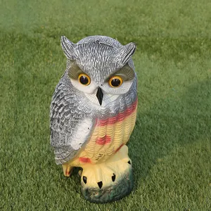 Outdoor Garden Plastic Owl Ornamente, um Vogel zu erschrecken