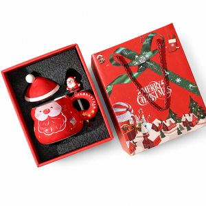 Coffret cadeau de Noël, petite tasse en céramique avec motif bonhomme de neige et Père Noël, cadeau publicitaire festif - Product Image 5