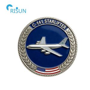 Pièces commémoratives personnalisées d'<span class=keywords><strong>avion</strong></span> de combat bombardier C17 C130 C141 de l'USAF, force aérienne américaine, pièces de défi d'<span class=keywords><strong>avion</strong></span> personnalisées - Product Image 3