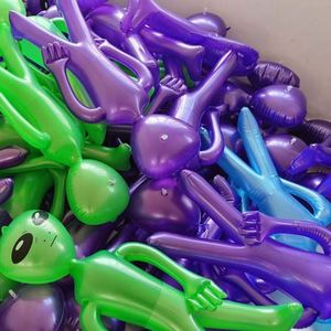 Juguete Inflable de Peluche Personalizado con Forma de Extraterrestre, Muñeco Divertido para Niños - Product Image 5