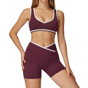Conjunto deportivo de yoga para mujer, de cintura alta, sin espalda, ajustado, color nude. - Product Image 3