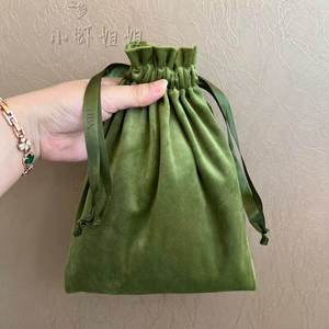 Sac à cordon en velours vert foncé de grande taille pour bijoux, cosmétiques, perruques, huiles essentielles, avec option de logo personnalisé, sac à main unisexe - Product Image 4