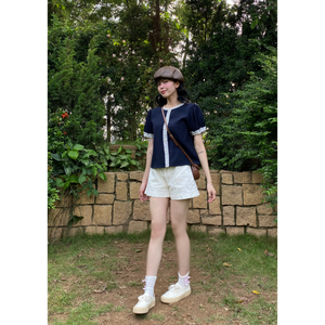 Camiseta de Mujer Más Vendida, Corte Ajustado, Cuello Mandarín, Botones, Algodón, Varios Colores, Estilo Coreano, Etiqueta Personalizada, Hecha en Vietnam - Product Image 4