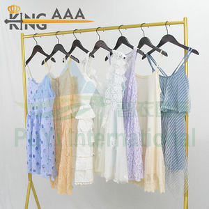 Kingaaa Container China Precio Económico <span class=keywords><strong>Marca</strong></span> Bull Vestidos de Encaje para Niñas Fardos Mixtos <span class=keywords><strong>Ropa</strong></span> Usada Tela de Encaje para Vestidos - Product Image 4