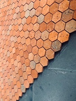 Placage de brique mosaïque personnalisé brique d'argile rouge rurale mosaïque de pierre hexagonale argile antique brique rouge mosaïque mur placages de carreaux de pierre
