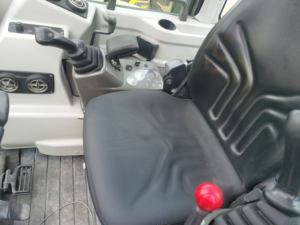 Meilleure vente Yanmar VIO55 mini-pelle d'occasion de haute qualité 5 tonnes 6 tonnes pelle hydraulique sur chenilles bon marché japonais d'origine CE - Product Image 6