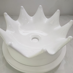 Lo último en lavarse a mano Lavavo Unique Crown Shaped Counter Golden Sink Ceramic Black Basin Bathroom Sink Vessel - Product Image 6
