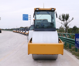 Rouleau compresseur routier à tambour de 1600 mm, forte charge statique, 3Y153J, pour le compactage <span class=keywords><strong>bitumineux</strong></span> - Product Image 4