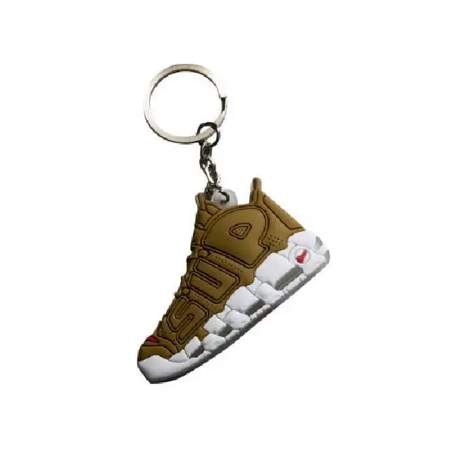 Grossista portachiavi gomma morbida PVC scarpe da basket portachiavi portachiavi 3D gomma Mini sneaker chiave portachiavi anime