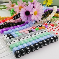 Perles rondes en silicone de qualité alimentaire pour la dentition, style simple, multicolores, en vrac, en forme de dés, chiffres anglais, pour bracelets DIY, vente en gros