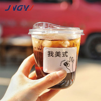 Bon matériau Tasse en plastique en forme de U Conception personnalisée Fabricant fournisseur Tasses à café en plastique avec couvercles