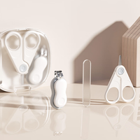Coupe-ongles pour bébé avec ciseaux de sécurité, kit de soins des ongles pour nourrissons 3 pièces, outils de toilettage doux pour enfants