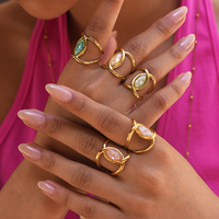 Bague ouverte en acier inoxydable étanche avec revêtement PVD or 18 carats, double bande entrelacée et incrustation de coquillage écrasé, bijou statement pour femme Q250