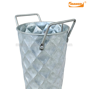 กระถางดอกไม้ทรงกลมโลหะชุบสังกะสีแบบแขวนสำหรับปลูกต้นไม้ในสวน - Product Image 3