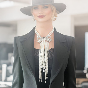 Barocco alla moda lungo nappine <span class=keywords><strong>collana</strong></span> <span class=keywords><strong>con</strong></span> <span class=keywords><strong>fiocco</strong></span> <span class=keywords><strong>di</strong></span> <span class=keywords><strong>perle</strong></span> <span class=keywords><strong>di</strong></span> lusso a maglie <span class=keywords><strong>di</strong></span> lusso clavicola accessori per matrimonio e festa - Product Image 3