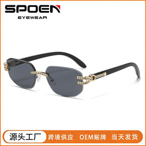 Lunettes de soleil rectangulaires sans monture UV400, mode femme, protection solaire adulte - Product Image 5