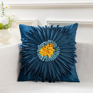 Nouvelle Arrivée Housse de Coussin Moderne Faite Main en Velours Brodé pour Bureau à Domicile, Motif Tournesol 3D et <span class=keywords><strong>Petite</strong></span> Marguerite, Anti-Acariens - Product Image 6