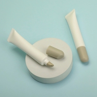 Prix de gros 10ml tube à presser personnalisé brillant à lèvres unique brillant à lèvres crème solaire en plastique cosmétique tube souple emballage