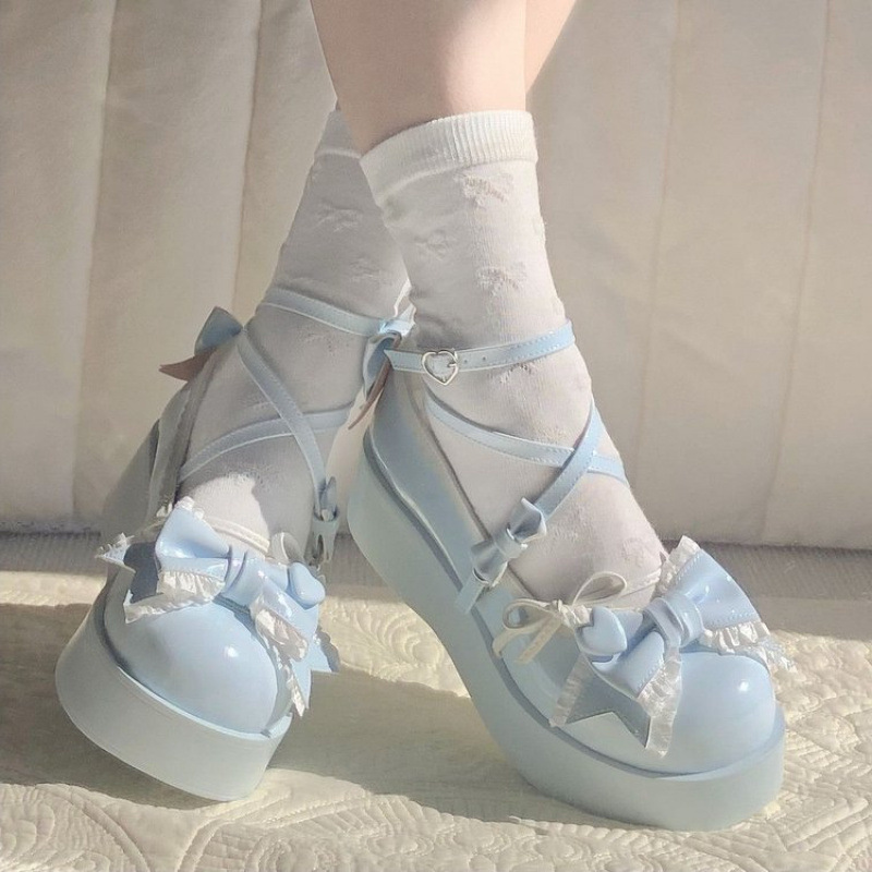 Japanese Platform Shoes Elegant and Durable Designs - Main Image