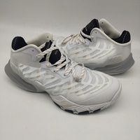 Baskets de volley-ball résistantes à l'usure avec semelle élastique personnalisée pour divers sports chaussures de volley-ball respirantes antidérapantes absorbant les chocs