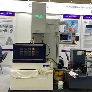 Esuntek mesin pemotong <span class=keywords><strong>EDM</strong></span> kawat PLC presisi tinggi untuk pemotongan suku cadang logam | Produsen hemat biaya - Product Image 4