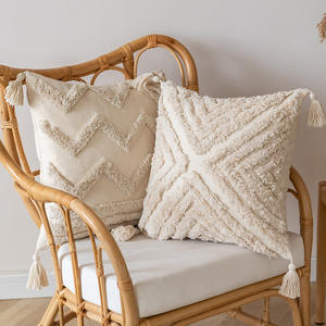 Funda de cojín moderna con diseño geométrico cuadrado, de felpa, algodón y poliéster, para decoración del hogar, sofá o dormitorio. - Product Image 1