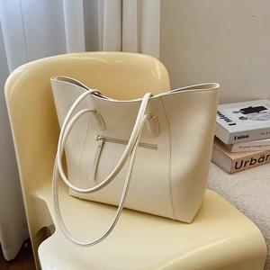 Sac fourre-tout grande capacité Premium Nouvelle Collection 2026 – Sac à bandoulière polyvalent pour les trajets quotidiens – Sac à main élégant et minimaliste pour femme - Product Image 1