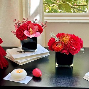 Jarrón de Flores Artificiales, Serie Red Rhyme, Mezcla de Peonías de Seda para Decoraciones de Año Nuevo - Product Image 3