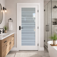 Porte de salle de bain moderne en verre dépoli ventilé, apprêtée blanche, pour maison – Stock USA
