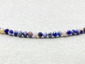 Gargantilla de sodalita facetada con cuentas, joyería delicada de piedras preciosas, collar de cristal con microcuentas facetadas, joyería minimalista, pequeña piedra preciosa - Product Image 6