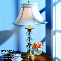 Lampe de table en cristal en laiton doré vintage haut de gamme, support E27, lumière de lecture intérieure de luxe pour villa, hall d'entrée