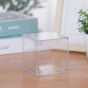 Scatola <span class=keywords><strong>di</strong></span> caramelle in plastica trasparente decorazioni natalizie <span class=keywords><strong>di</strong></span> <span class=keywords><strong>compleanno</strong></span> <span class=keywords><strong>di</strong></span> nozze forniture <span class=keywords><strong>per</strong></span> feste scatola <span class=keywords><strong>di</strong></span> caramelle quadrata trasparente - Product Image 3