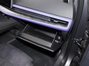 Changan Uni-T Sport Édition Haut de Gamme 2023 Moteur Turbo 1.5L Cockpit Intelligent Système d'Assistance à la Conduite Avancé - Product Image 5