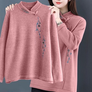 Women's Thickened Fleece-lined Retro Long Sleeve T-Shirt Pink Embroidered Autumn Winter Outerwear Base Layer M-4XL Anti-Pilling - Product Image 1