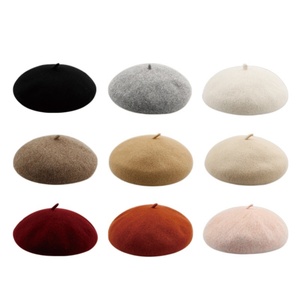 Wholesale Vintage Plain Artist Cap Fashion Warm Beanie Cap French Style Solid Color Wool <b>Beret</b> Hat for Women - Product Image 2