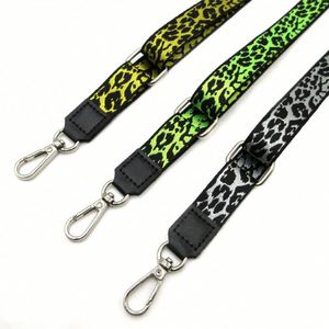 Cordon multifonctionnel anti-perte pour téléphone portable, en nylon durable, avec design jacquard universel à porter en bandoulière ou au poignet - Product Image 2