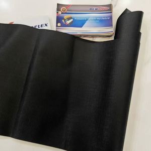 Tissu 100% polyester enduit TPO, résistant aux UV et à l'eau, pour toiture et structure membranaire, résistant au vent et aux plis. - Product Image 4